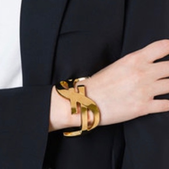‼️pending‼️YSL monogram cuff small sz interlocking - Picture 6 of 6